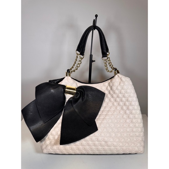 Betsey Johnson Handbags - Betsey Johnson Cream Quilted Heart Tote Bag with Large Black Bow Gold Hardware